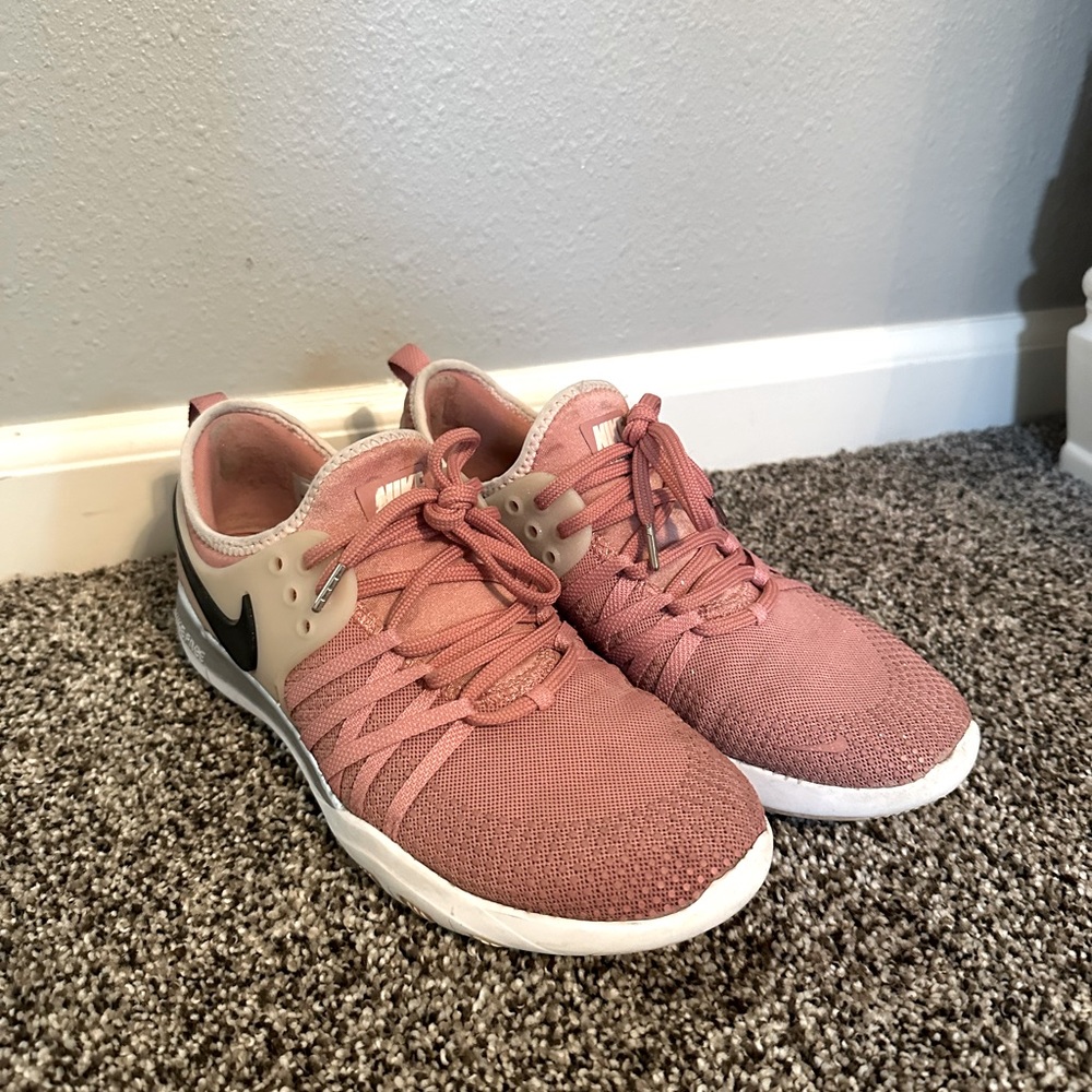 Nike Free Tr 7 Women's Running Shoes Pink White size 7